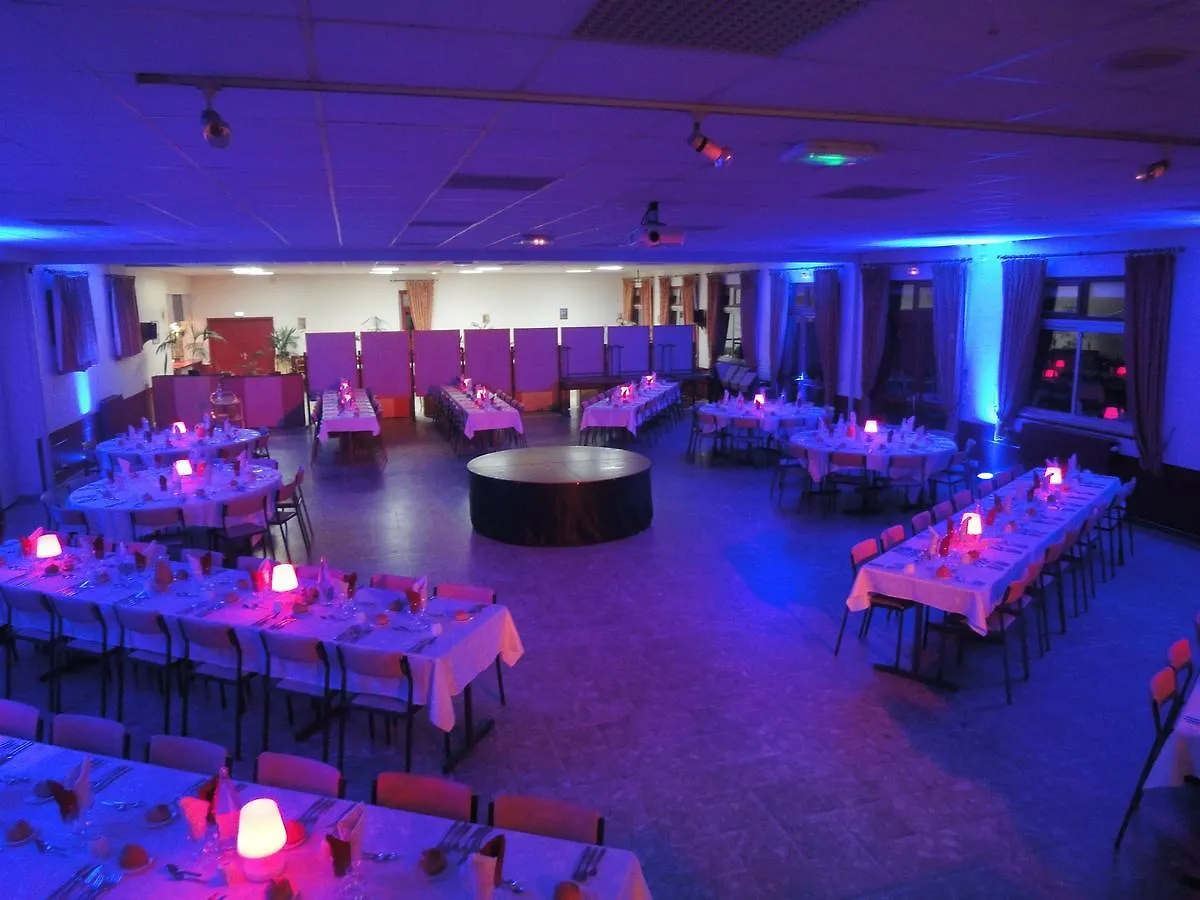 **  Hotel Restaurant La Grenouillere Vitre  France