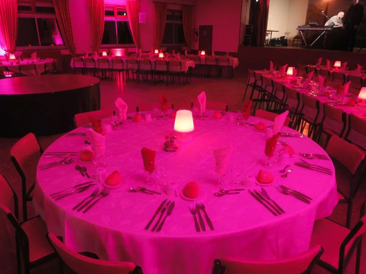 **  Hotel Restaurant La Grenouillere Vitre  France